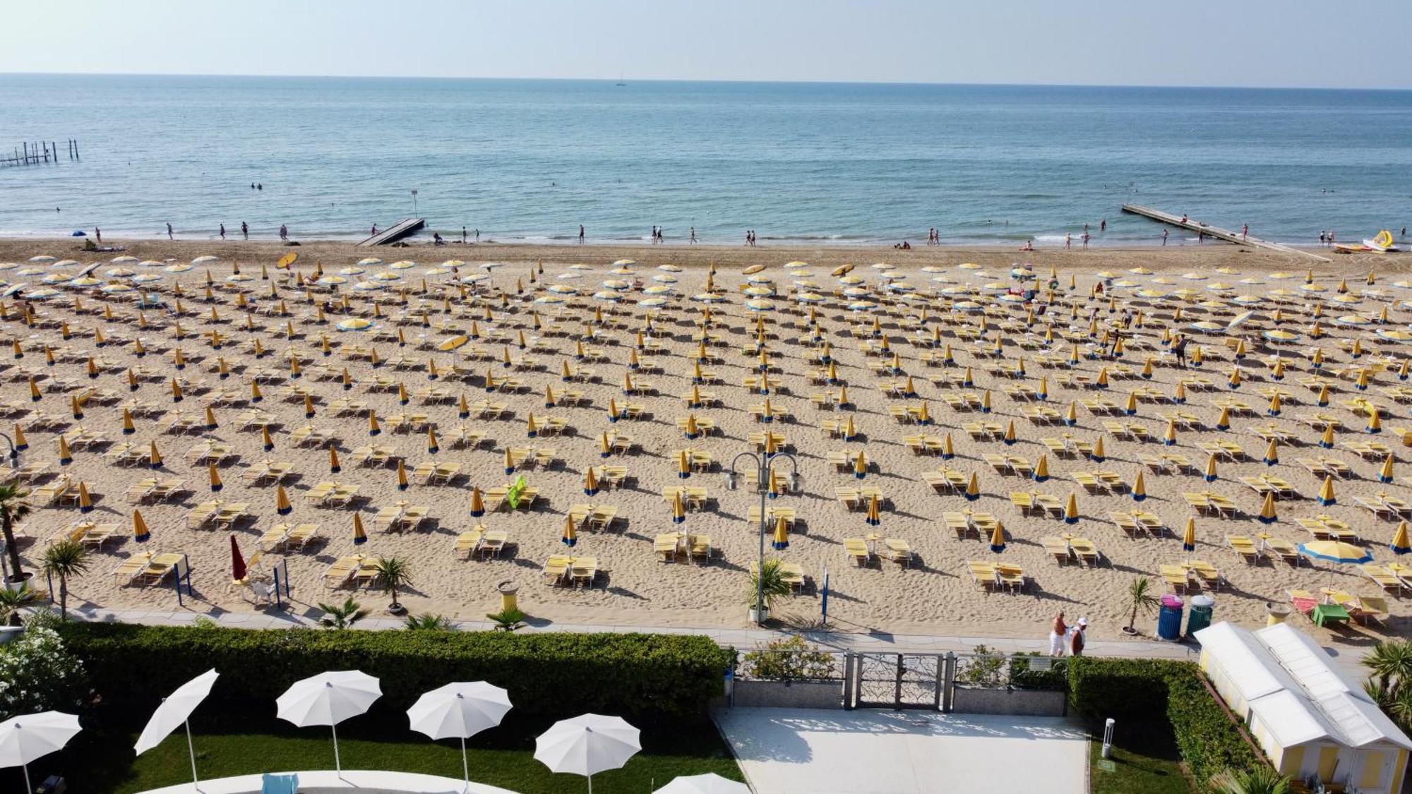 Bagni Miramare - Immobiliare *